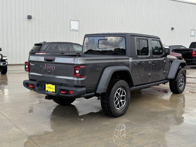 new 2025 Jeep Gladiator car, priced at $43,839