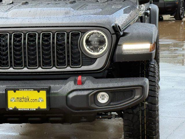 new 2025 Jeep Gladiator car, priced at $43,839