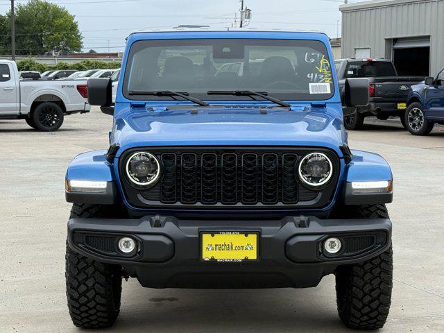 new 2025 Jeep Gladiator car, priced at $41,349