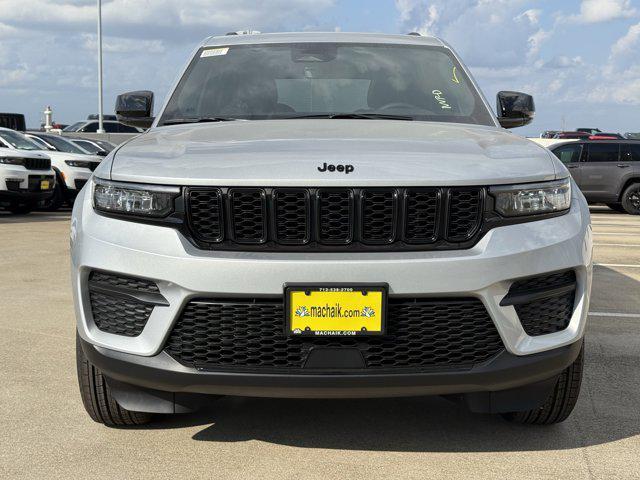 new 2025 Jeep Grand Cherokee car, priced at $38,360