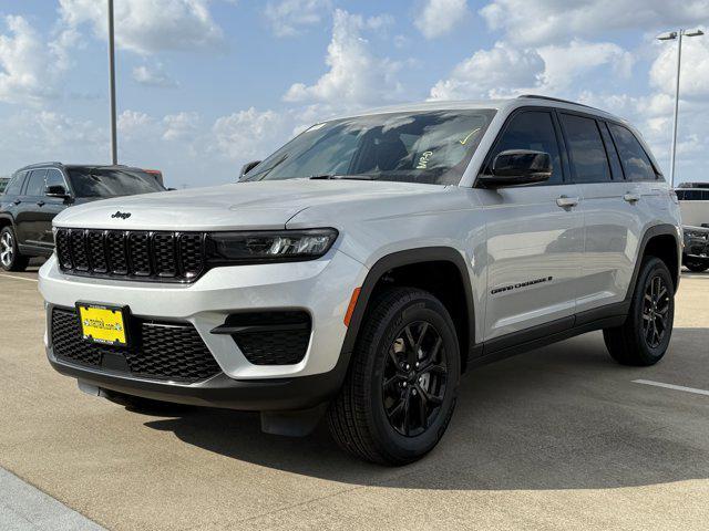 new 2025 Jeep Grand Cherokee car, priced at $38,360