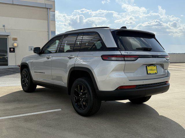 new 2025 Jeep Grand Cherokee car, priced at $38,360