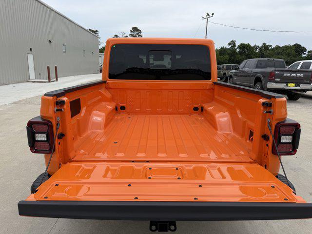 new 2025 Jeep Gladiator car, priced at $46,964