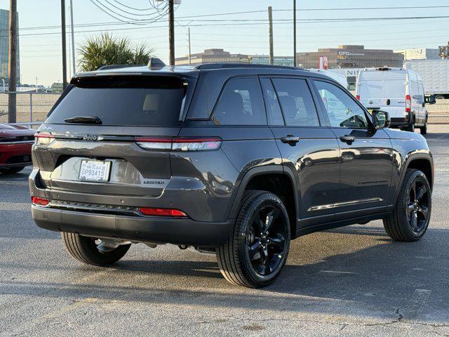 new 2025 Jeep Grand Cherokee car, priced at $37,634