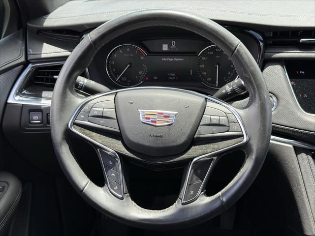 used 2023 Cadillac XT5 car, priced at $35,000