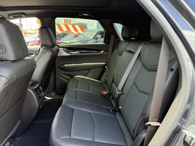 used 2023 Cadillac XT5 car, priced at $35,000