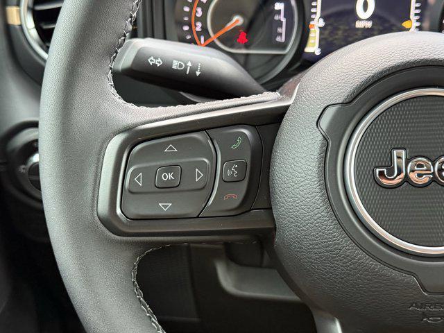 new 2025 Jeep Gladiator car, priced at $41,846