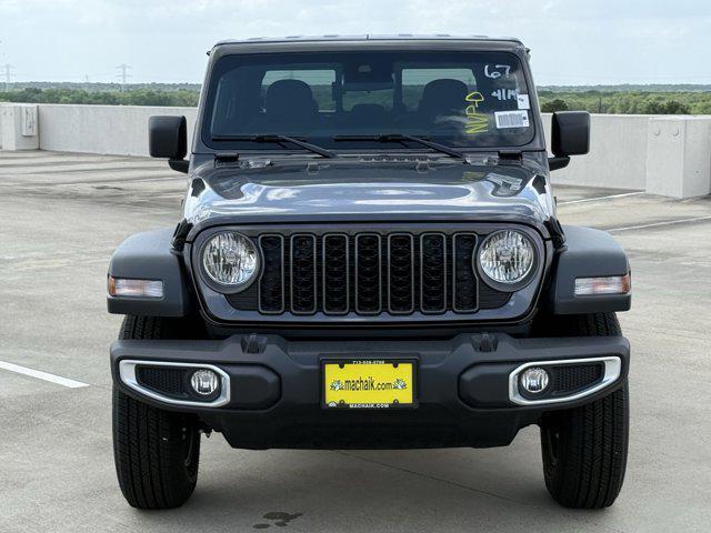 new 2025 Jeep Gladiator car, priced at $36,641