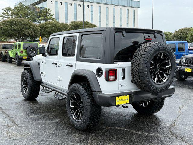 new 2025 Jeep Wrangler car, priced at $48,985