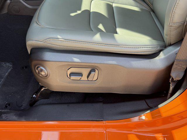 new 2025 Jeep Gladiator car, priced at $48,045