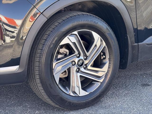 used 2023 Hyundai Santa Fe car, priced at $23,000