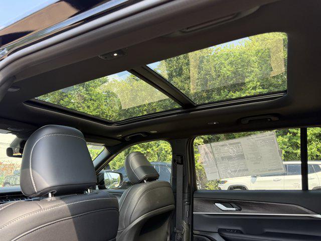 new 2025 Jeep Grand Cherokee L car, priced at $44,696