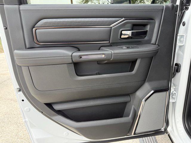 new 2025 Ram 2500 car, priced at $76,302
