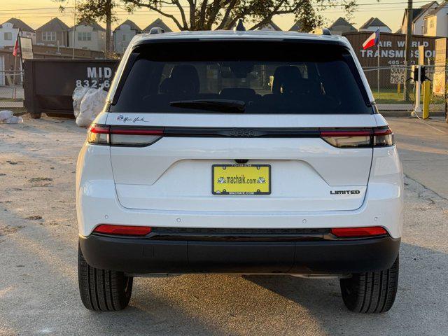 new 2025 Jeep Grand Cherokee car, priced at $37,808