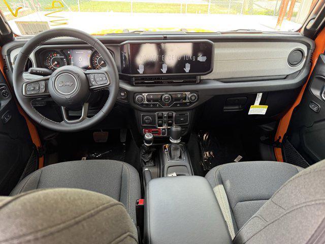 new 2025 Jeep Gladiator car, priced at $39,025