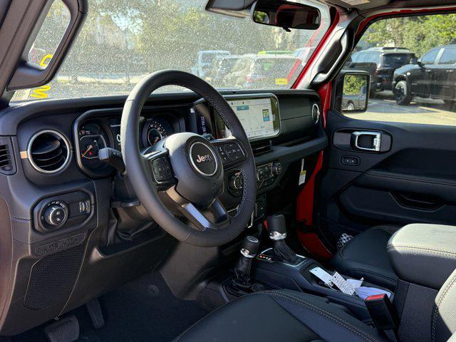 new 2025 Jeep Gladiator car, priced at $41,846