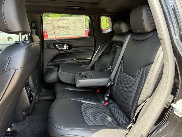 new 2025 Jeep Compass car, priced at $32,906