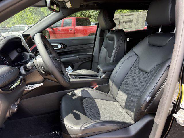 new 2025 Jeep Compass car, priced at $32,906