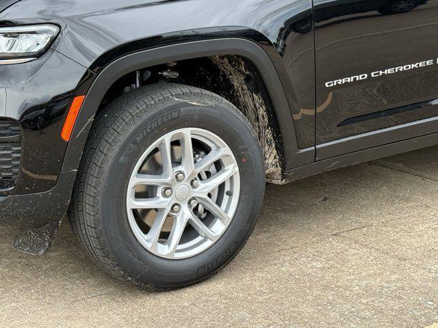 new 2025 Jeep Grand Cherokee car, priced at $34,447