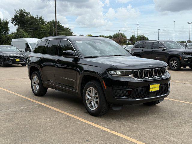 new 2025 Jeep Grand Cherokee car, priced at $34,447