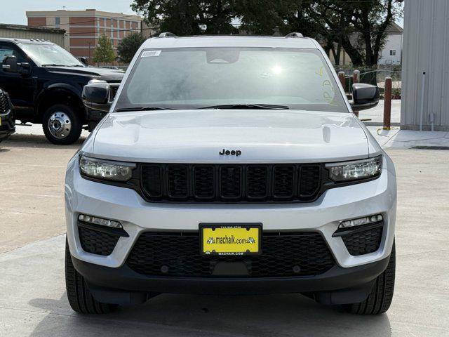 new 2025 Jeep Grand Cherokee car, priced at $44,111