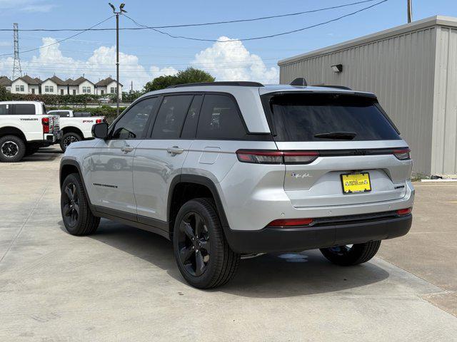 new 2025 Jeep Grand Cherokee car, priced at $44,111