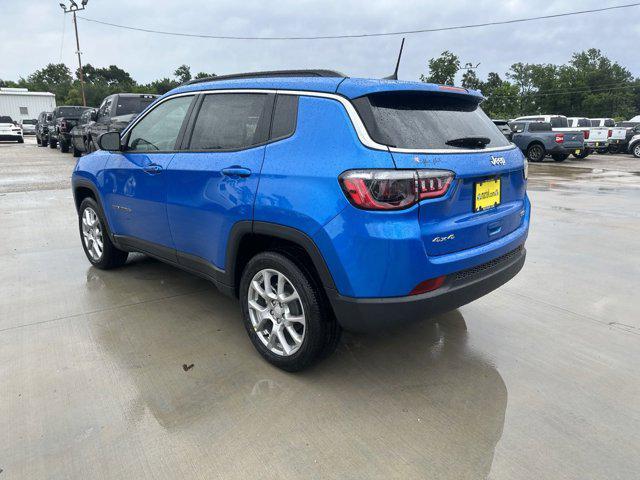 new 2024 Jeep Compass car, priced at $23,498