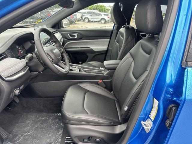 new 2024 Jeep Compass car, priced at $23,498