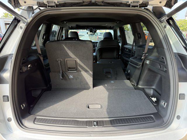 new 2025 Jeep Grand Cherokee L car, priced at $40,255