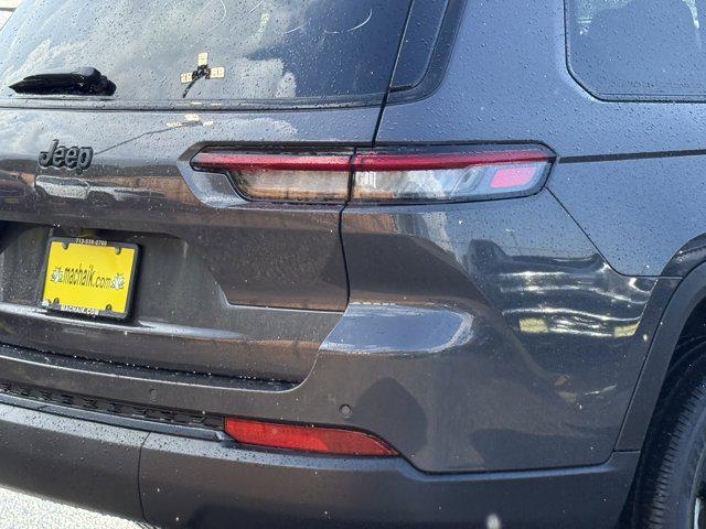 new 2025 Jeep Grand Cherokee L car, priced at $41,441