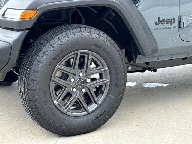 new 2025 Jeep Wrangler car, priced at $36,940