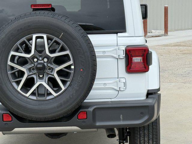 new 2025 Jeep Wrangler car, priced at $47,695