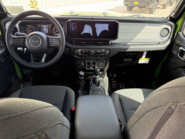 new 2025 Jeep Gladiator car, priced at $37,638