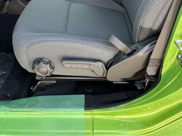 new 2025 Jeep Gladiator car, priced at $37,638