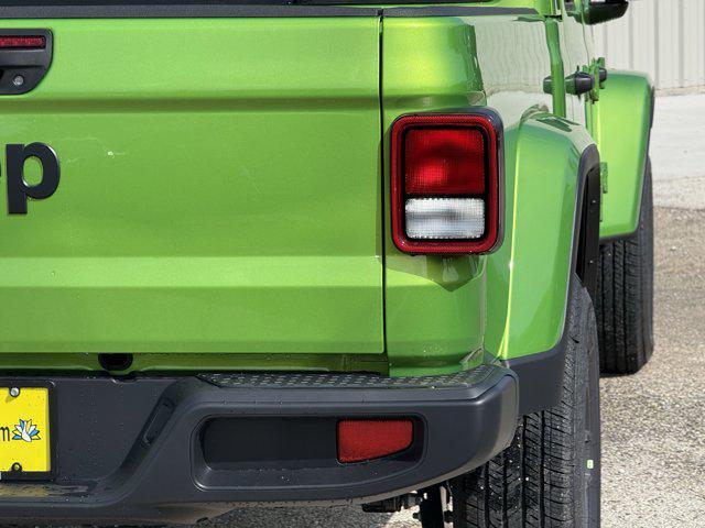 new 2025 Jeep Gladiator car, priced at $37,638