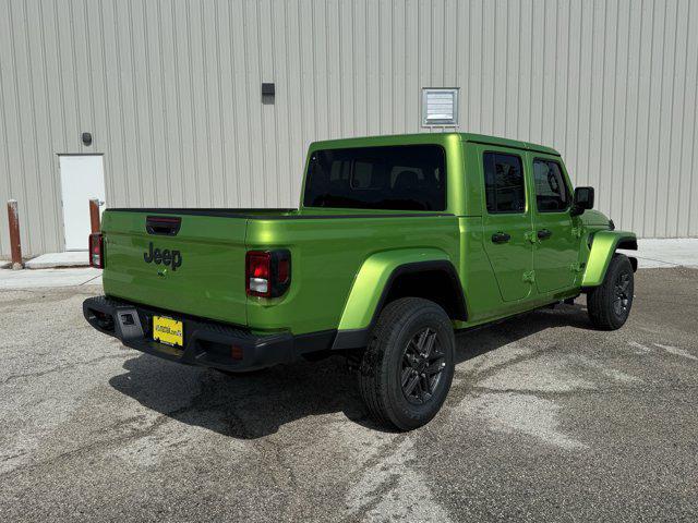 new 2025 Jeep Gladiator car, priced at $37,638