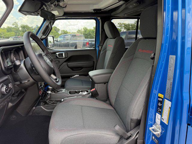 new 2025 Jeep Gladiator car, priced at $44,879