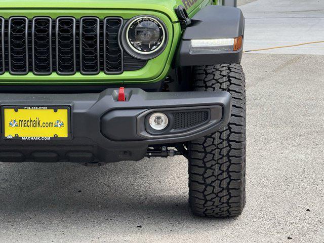 new 2025 Jeep Gladiator car, priced at $42,877