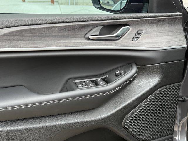 new 2025 Jeep Grand Cherokee L car, priced at $41,837