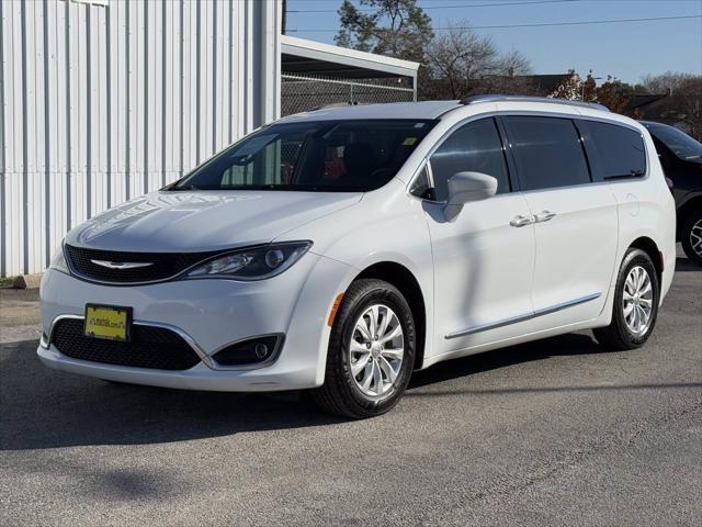 used 2018 Chrysler Pacifica car, priced at $10,000