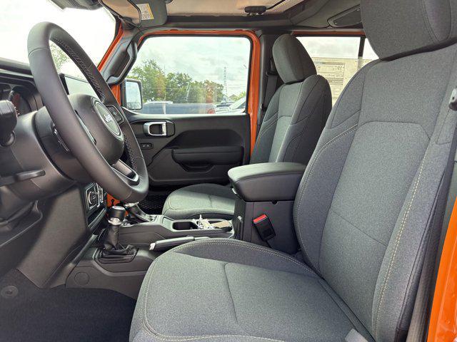 new 2025 Jeep Gladiator car, priced at $35,419