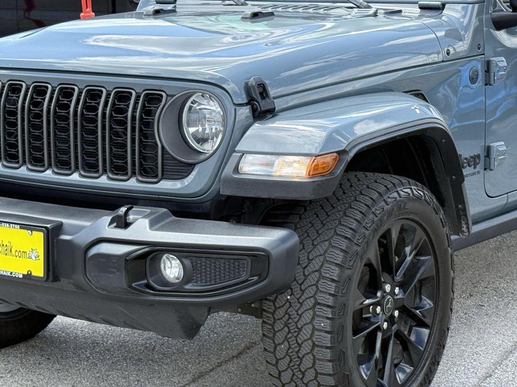 used 2024 Jeep Gladiator car, priced at $38,000