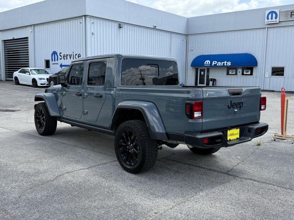 used 2024 Jeep Gladiator car, priced at $38,000
