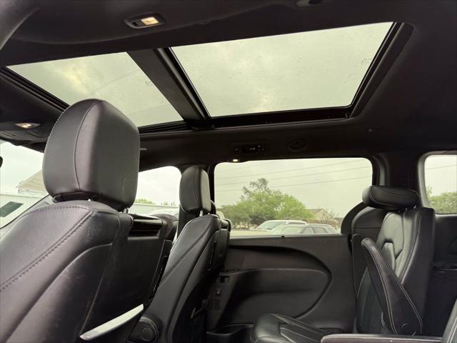 used 2021 Chrysler Pacifica car, priced at $27,000