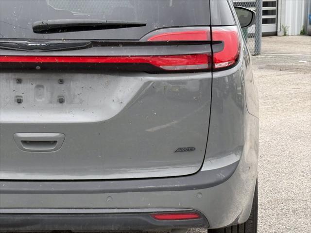 used 2021 Chrysler Pacifica car, priced at $27,000