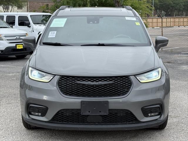 used 2021 Chrysler Pacifica car, priced at $27,000