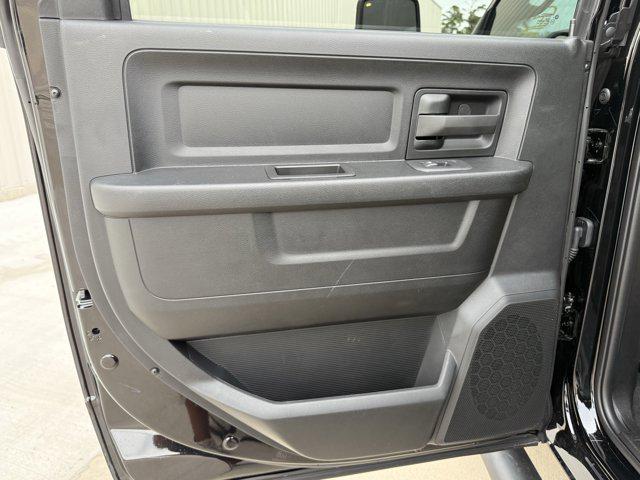 new 2025 Ram 3500 car, priced at $60,813