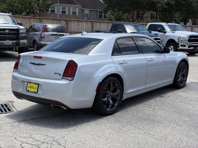 used 2023 Chrysler 300 car, priced at $29,000