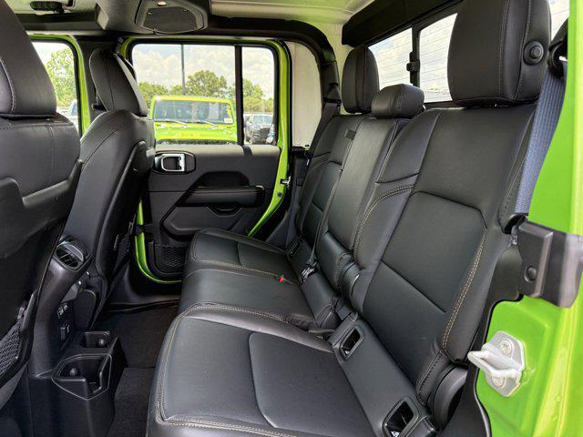 new 2025 Jeep Gladiator car, priced at $39,771