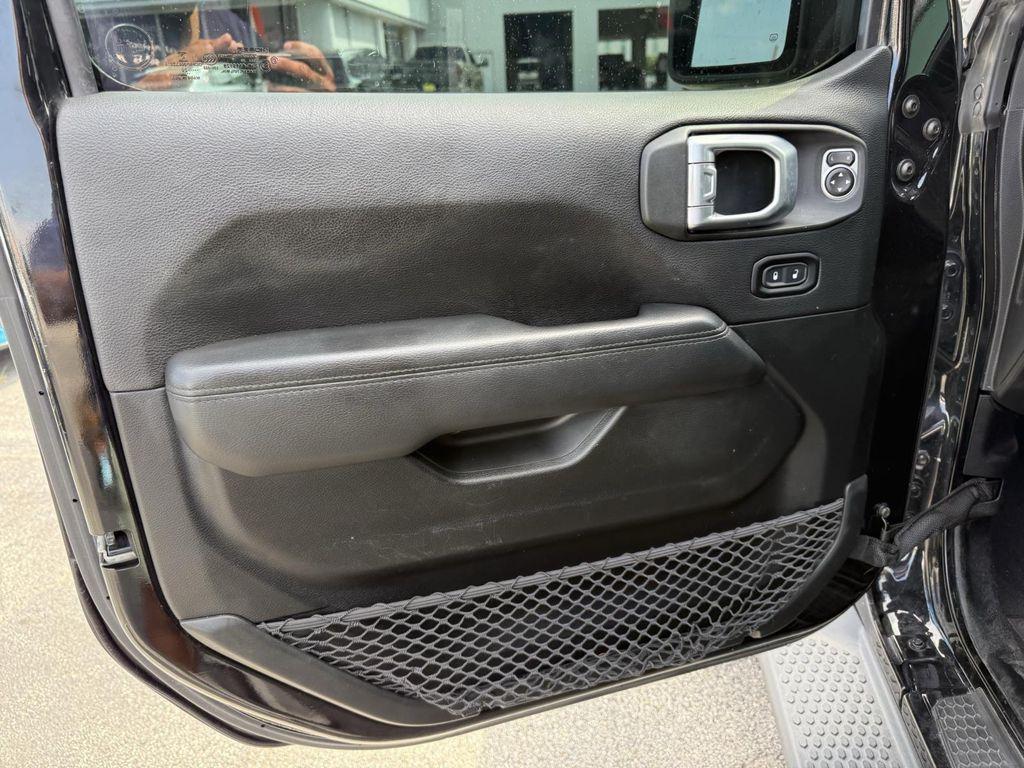 used 2020 Jeep Wrangler Unlimited car, priced at $31,000